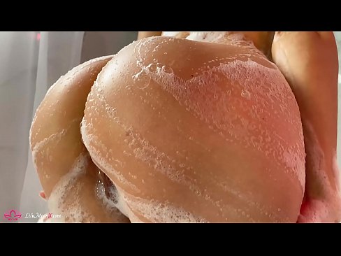 ❤️ Brunette Masturbates Pussy b'vibratur għal orga intens fid-doċċa Video anali f'mt.dreamlandpassionfever.ru ❌❤